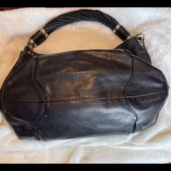 Micheal Kors Hobo Purse - Picture 3 of 12
